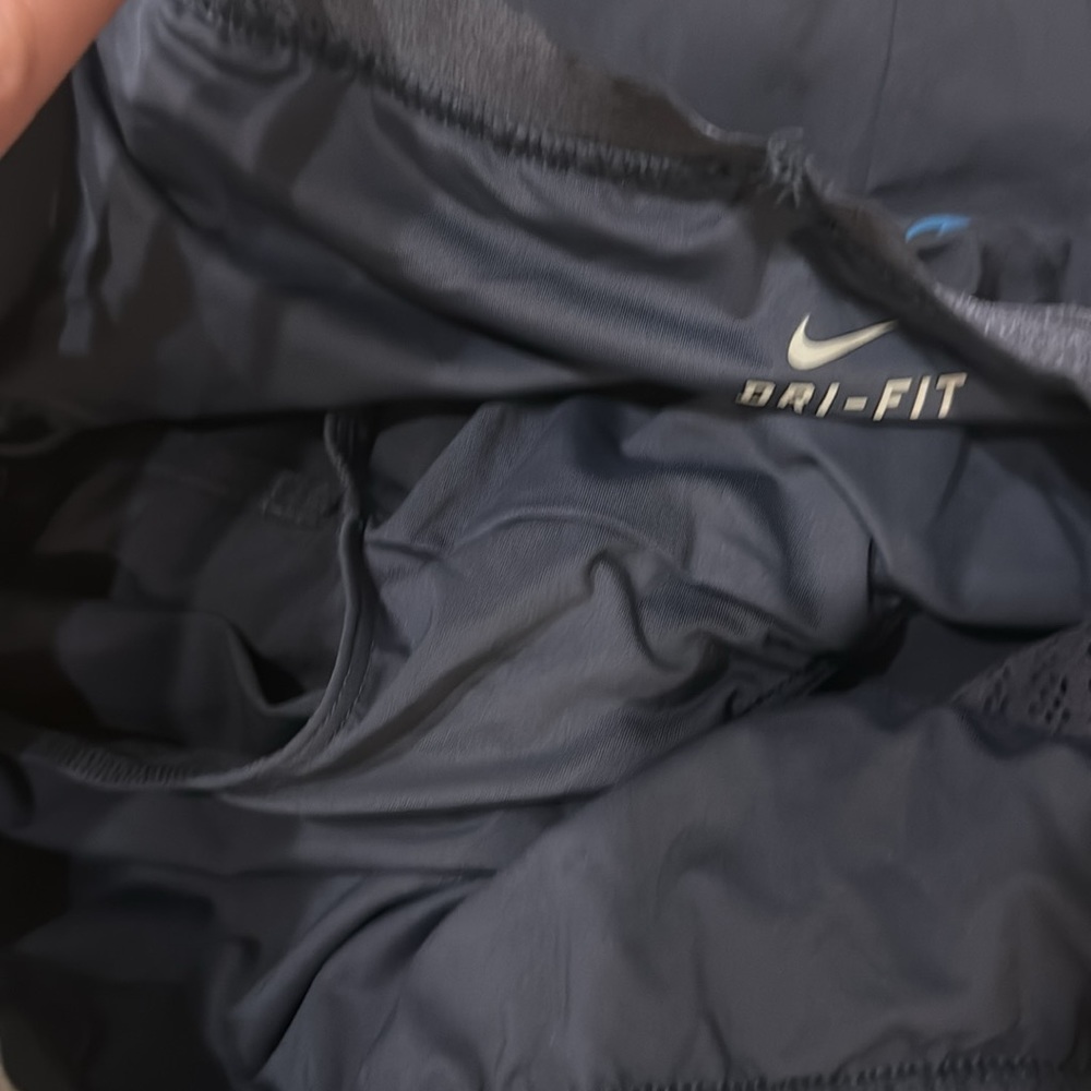 NWT Nike dark navy blue women’s dry fit running athletic shorts M - Picture 5 of 6
